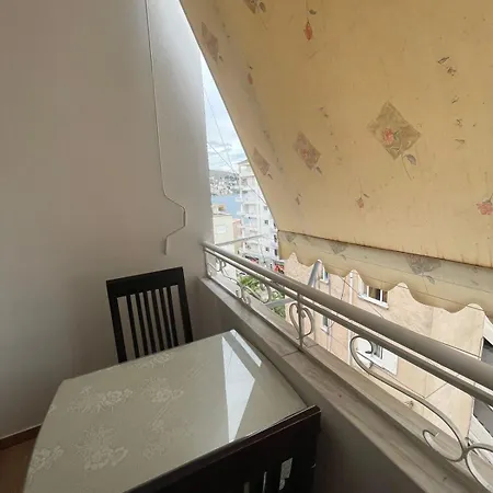 בית הארחה Side *